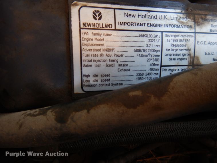 image for item DL2104 1998 New Holland LX885  skid steer loader