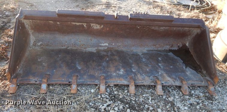 image for item DL2104 1998 New Holland LX885  skid steer loader