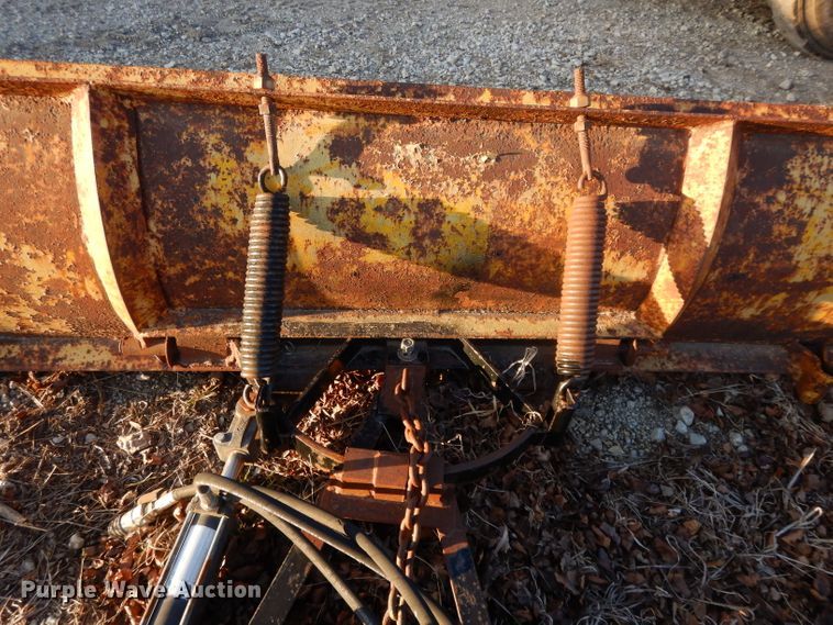 image for item DL2104 1998 New Holland LX885  skid steer loader