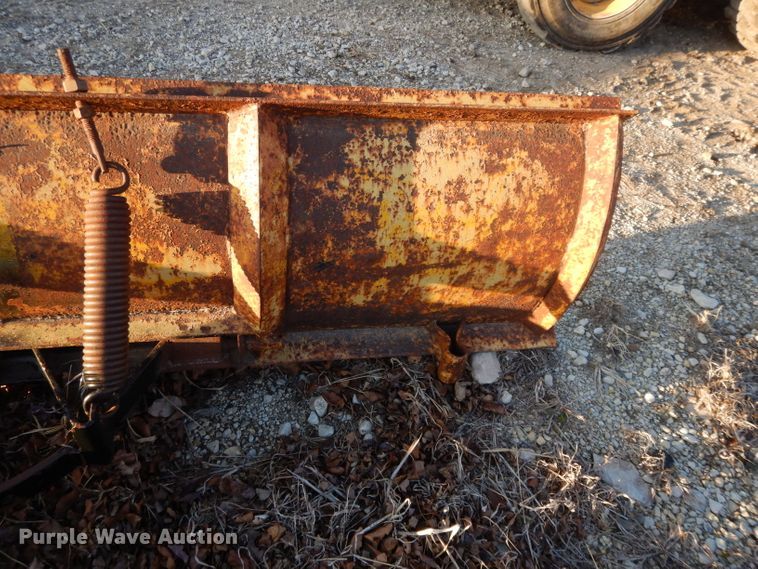 image for item DL2104 1998 New Holland LX885  skid steer loader