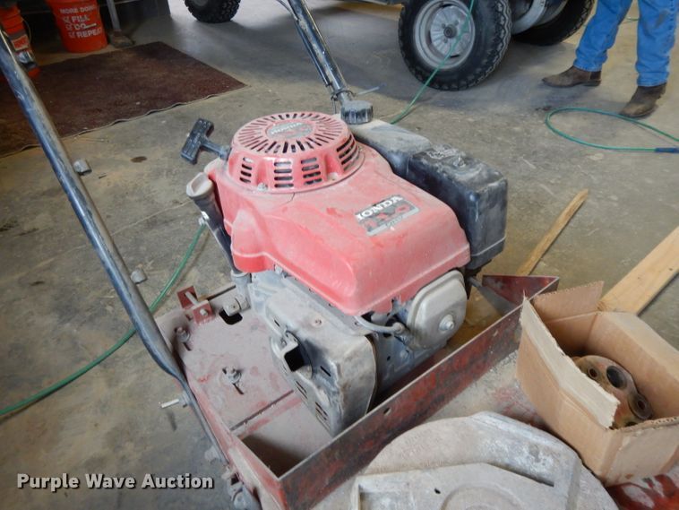 image for item DL2117 General SG24  floor grinder