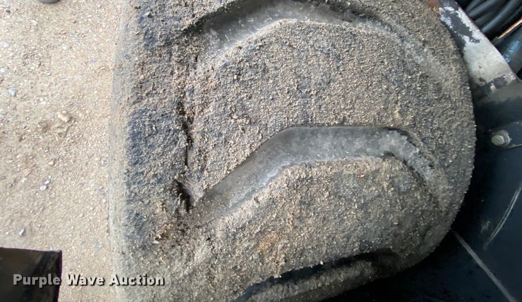 image for item DM2745 Ingersoll Rand PF5510  paver