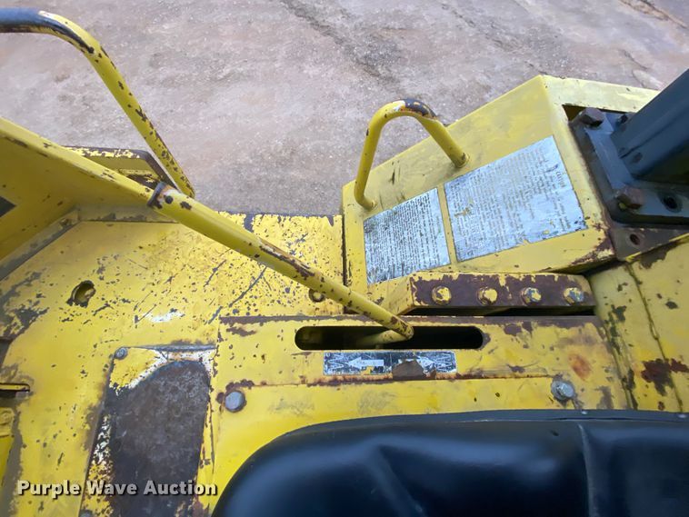 image for item DM2750 Sakai SV500T  single drum vibratory roller