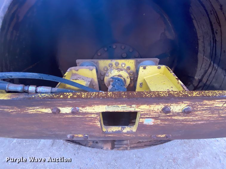 image for item DM2750 Sakai SV500T  single drum vibratory roller