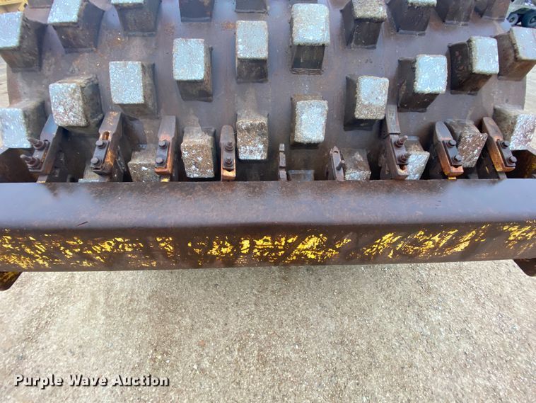 image for item DM2750 Sakai SV500T  single drum vibratory roller