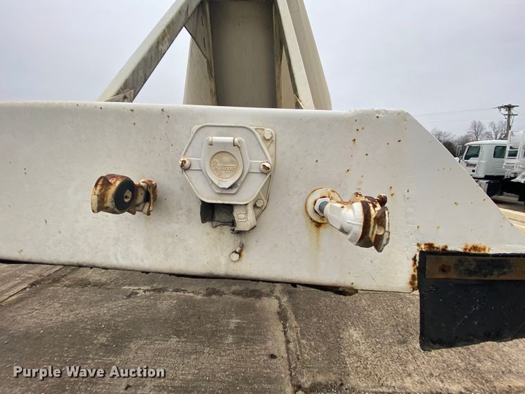 image for item DM2759 1978 Fruehauf pneumatic dry bulk trailer