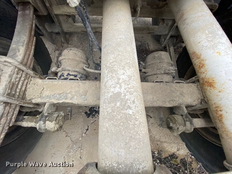 image for item DM2759 1978 Fruehauf pneumatic dry bulk trailer