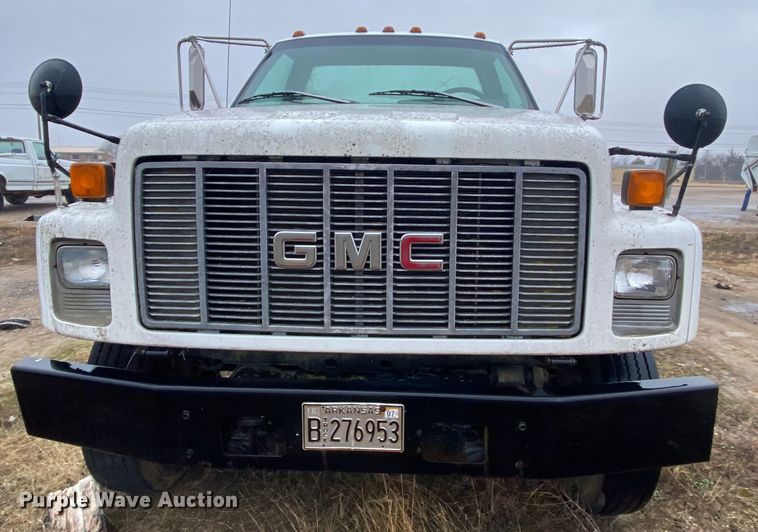 image for item DM2765 1996 GMC TopKick  flatbed truck