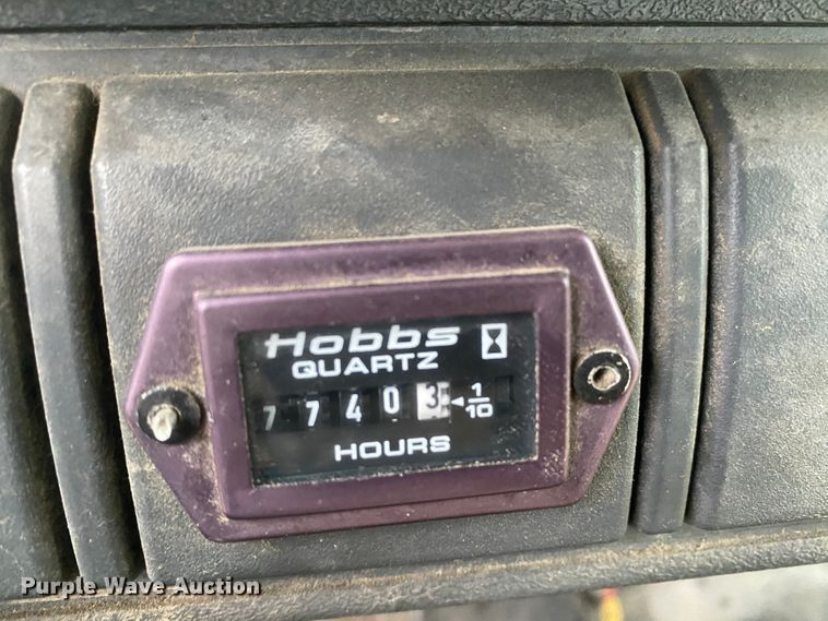 image for item DM2765 1996 GMC TopKick  flatbed truck