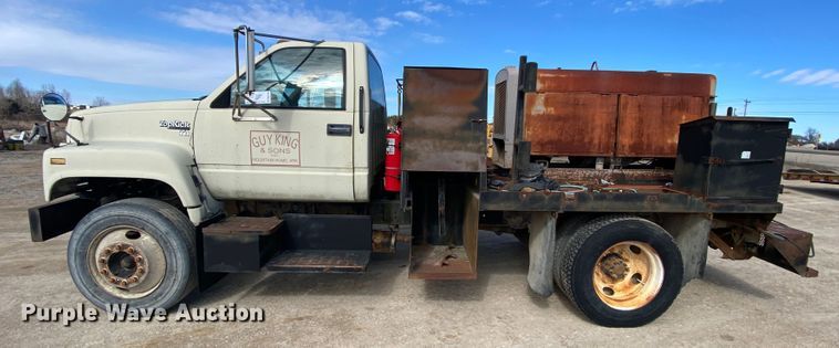 image for item DM2766 1996 GMC TopKick C5500  flatbed truck