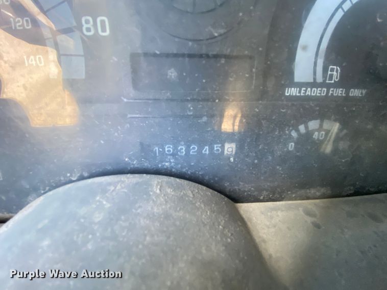 image for item DM2766 1996 GMC TopKick C5500  flatbed truck