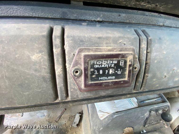 image for item DM2766 1996 GMC TopKick C5500  flatbed truck