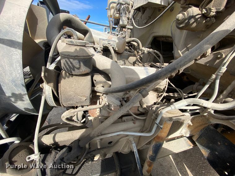 image for item DM2766 1996 GMC TopKick C5500  flatbed truck