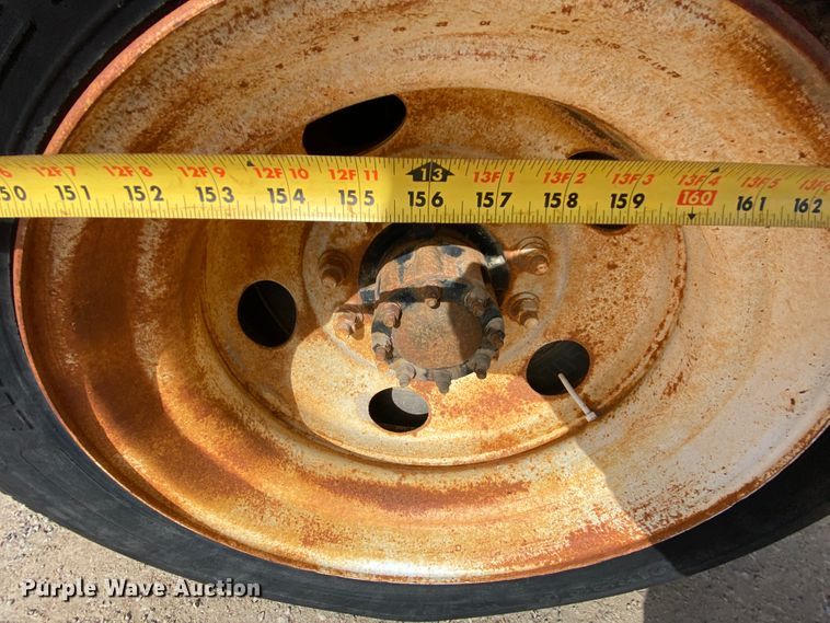 image for item DM2766 1996 GMC TopKick C5500  flatbed truck