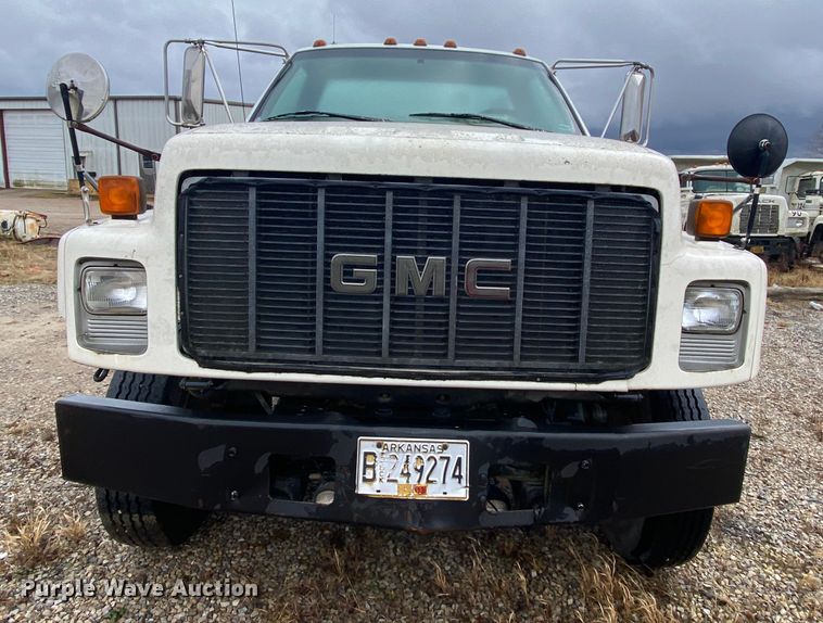 image for item DM2770 1996 GMC TopKick C5500  flatbed pickup truck