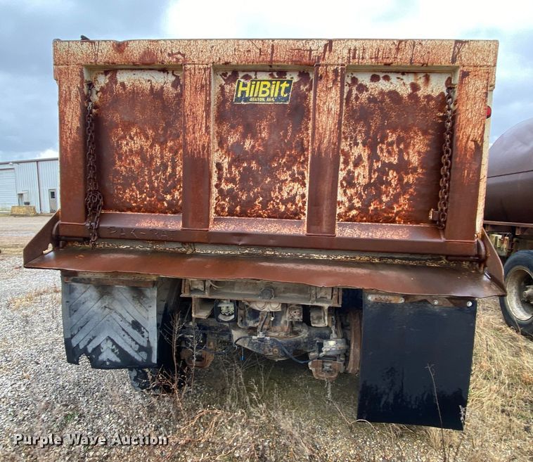 image for item DM2771 1986 Mack DM600  dump truck