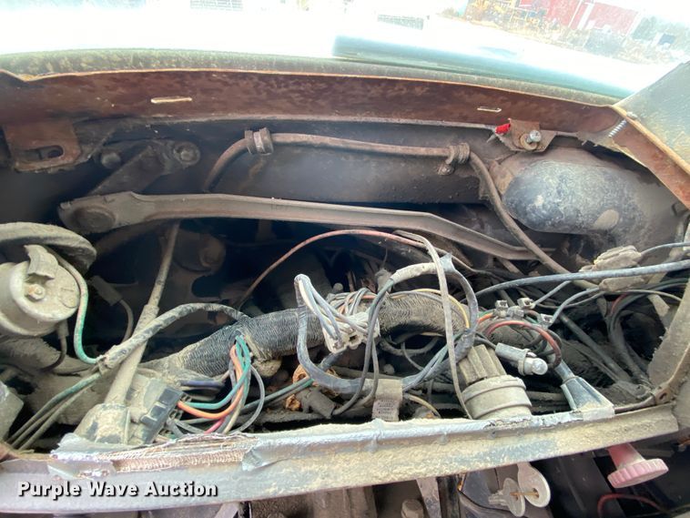 image for item DM2771 1986 Mack DM600  dump truck