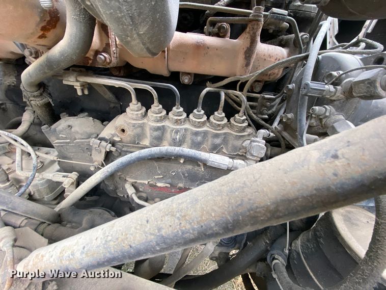 image for item DM2771 1986 Mack DM600  dump truck