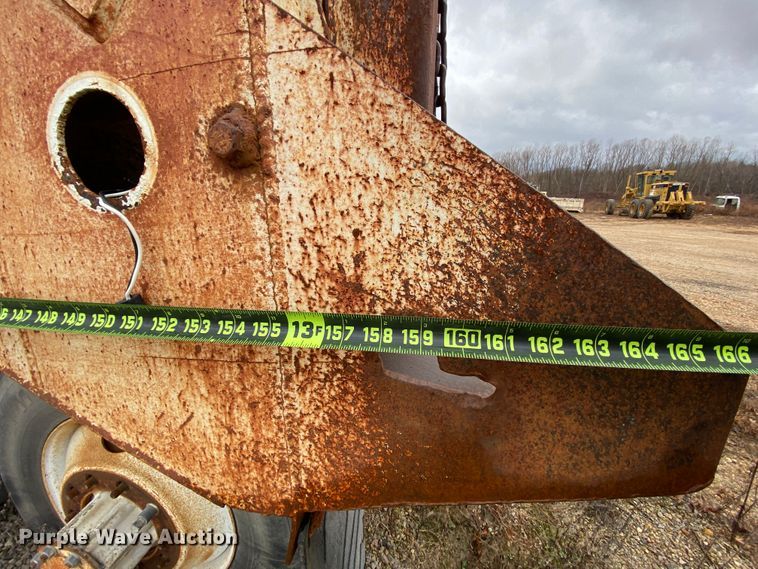 image for item DM2771 1986 Mack DM600  dump truck