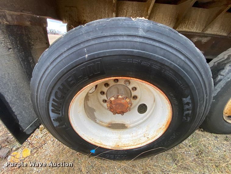 image for item DM2771 1986 Mack DM600  dump truck