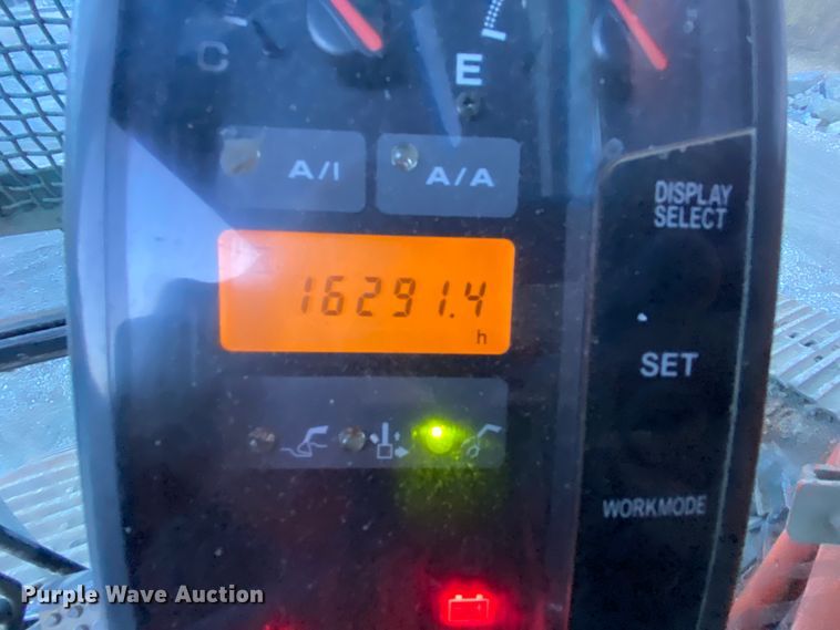 image for item DM2773 2005 Hitachi Zaxis 600LC  excavator