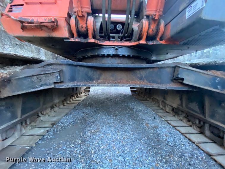 image for item DM2773 2005 Hitachi Zaxis 600LC  excavator