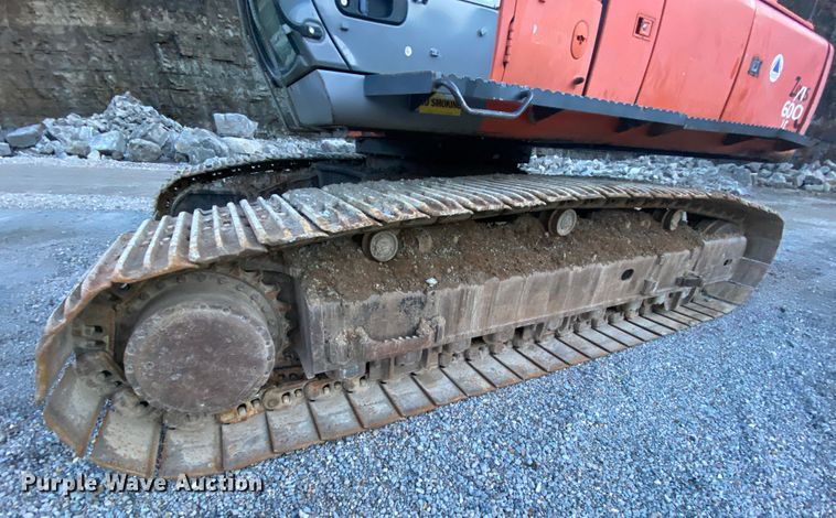 image for item DM2773 2005 Hitachi Zaxis 600LC  excavator