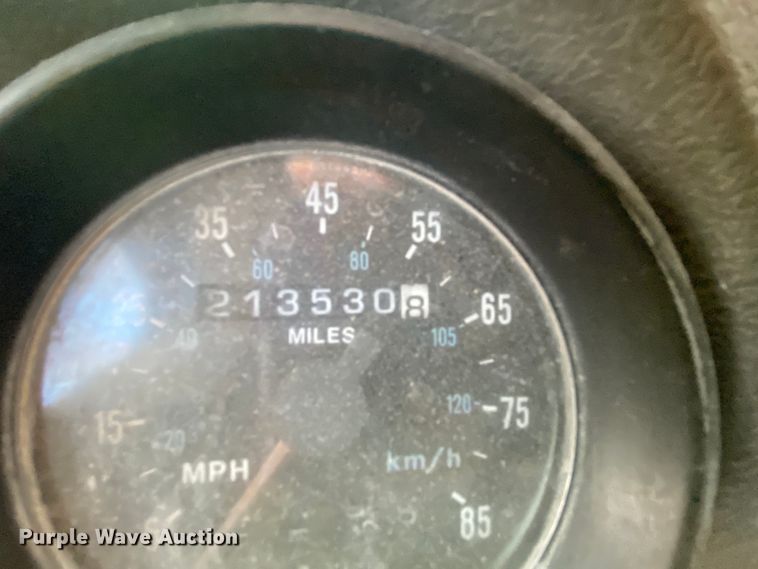 image for item DM2776 1993 Mack DM690S  ready mix truck