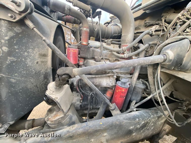 image for item DM2776 1993 Mack DM690S  ready mix truck