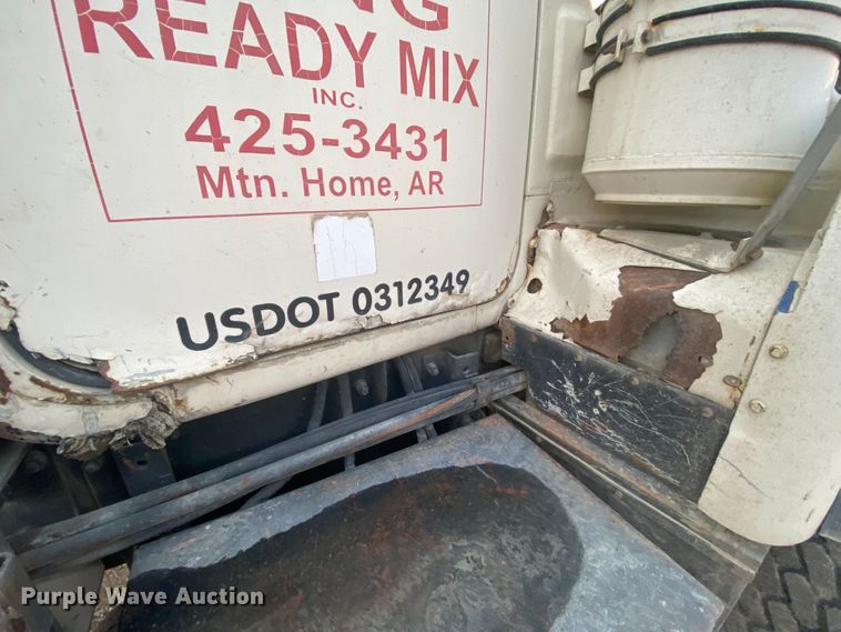 image for item DM2776 1993 Mack DM690S  ready mix truck