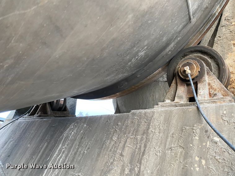 image for item DM2776 1993 Mack DM690S  ready mix truck