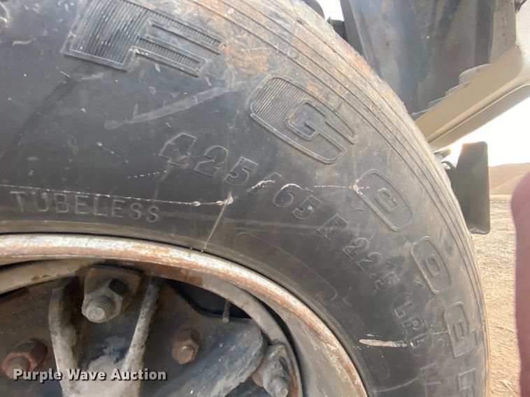 image for item DM2776 1993 Mack DM690S  ready mix truck