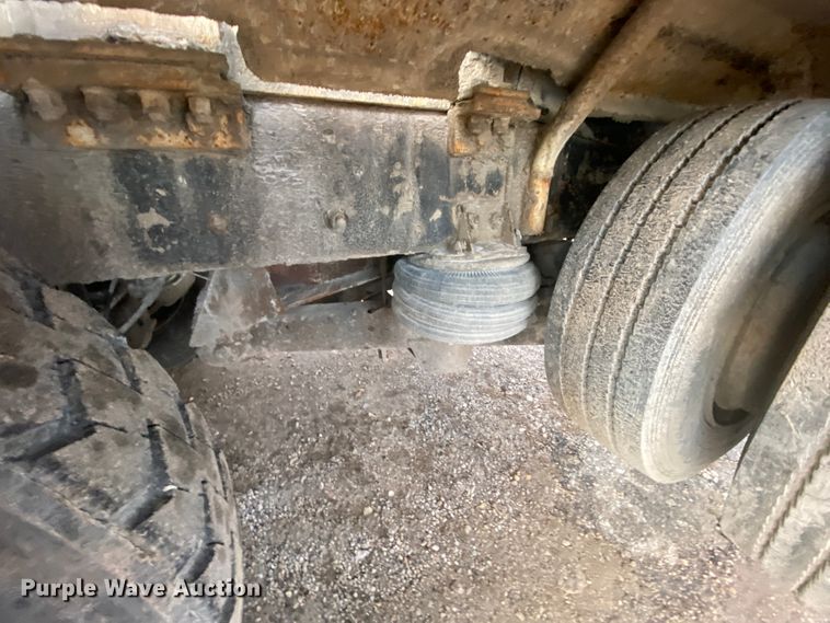 image for item DM2776 1993 Mack DM690S  ready mix truck