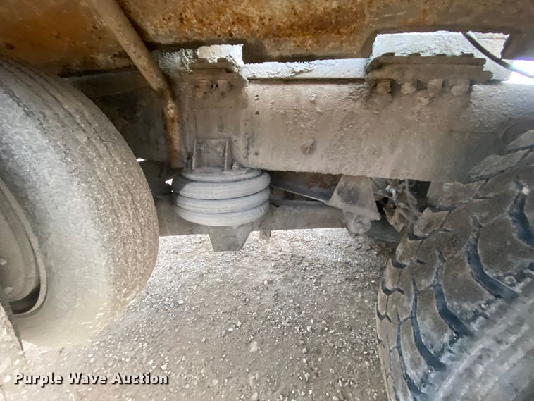 image for item DM2776 1993 Mack DM690S  ready mix truck