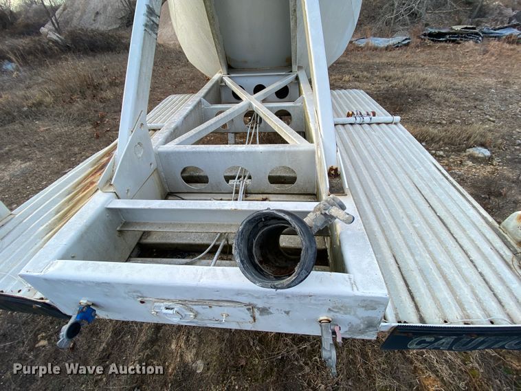 image for item DM2778 1974 Fruehauf pneumatic dry bulk trailer