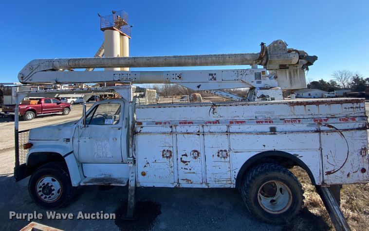 image for item DM2783 1984 Chevrolet C70  bucket truck