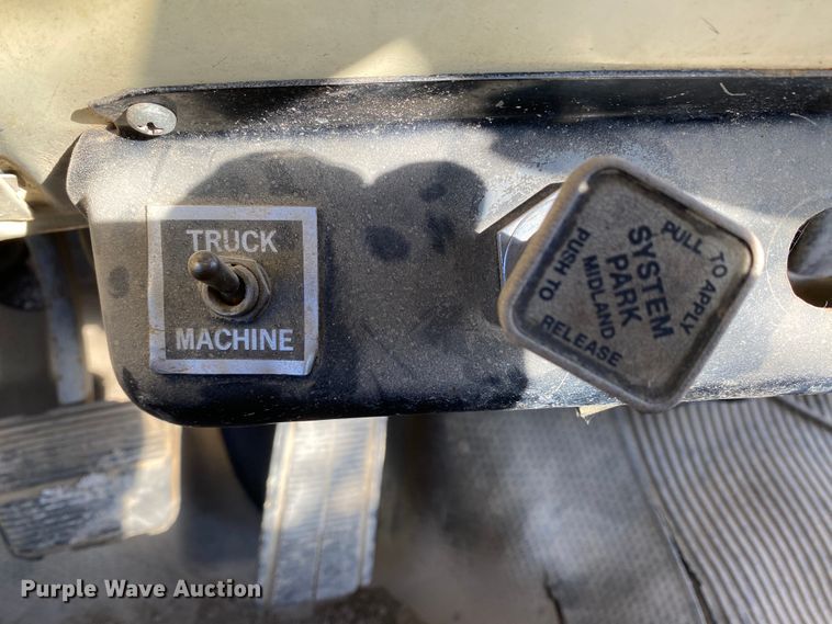 image for item DM2783 1984 Chevrolet C70  bucket truck