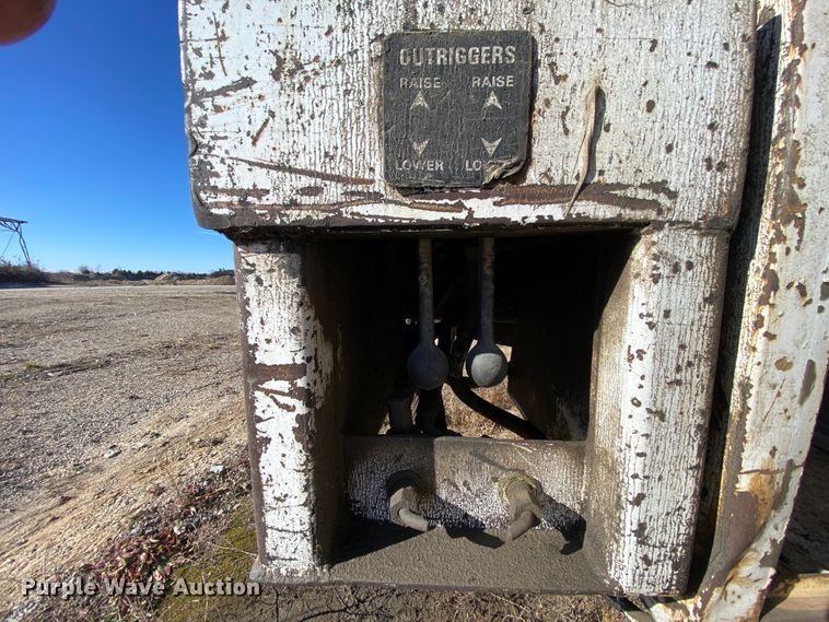 image for item DM2783 1984 Chevrolet C70  bucket truck