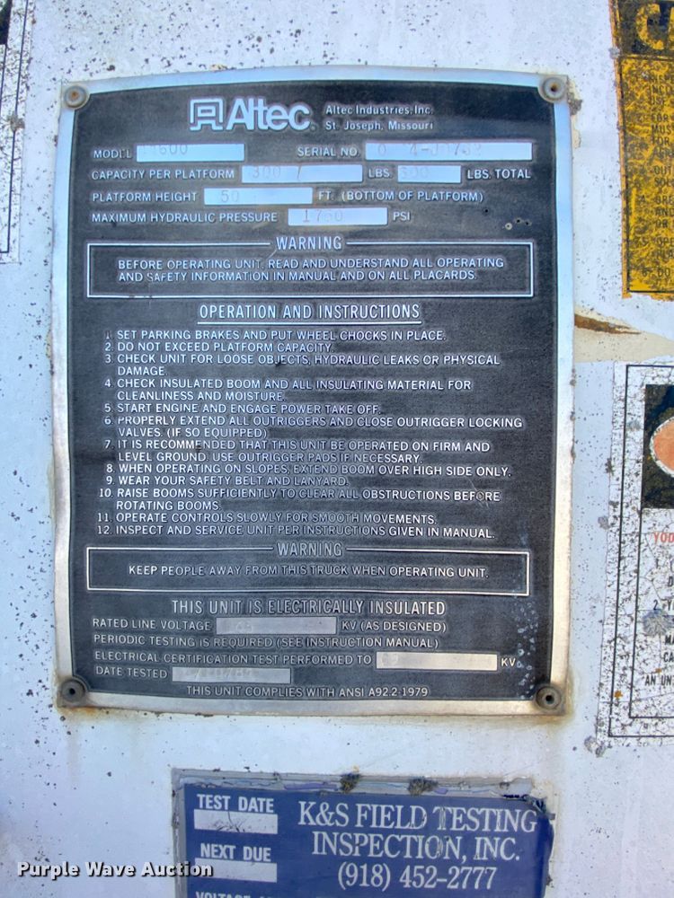 image for item DM2783 1984 Chevrolet C70  bucket truck