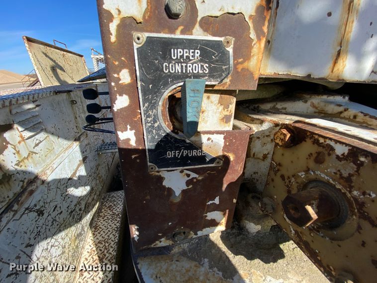 image for item DM2783 1984 Chevrolet C70  bucket truck