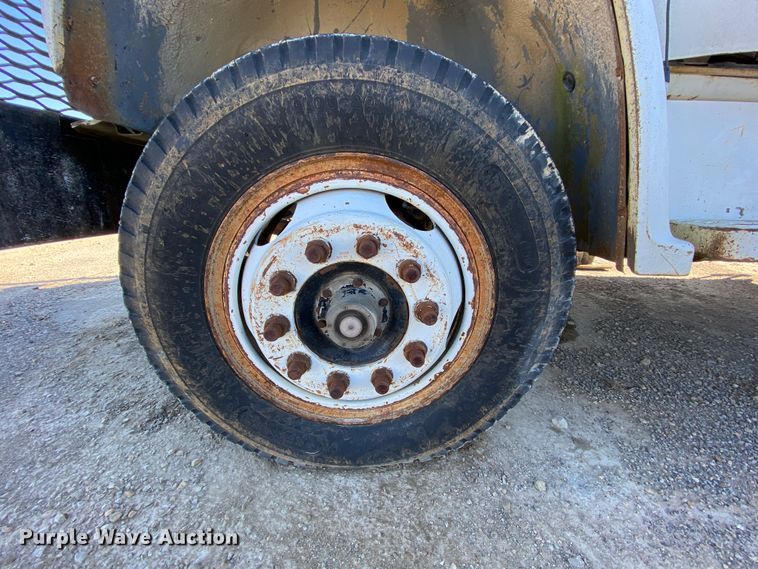 image for item DM2783 1984 Chevrolet C70  bucket truck