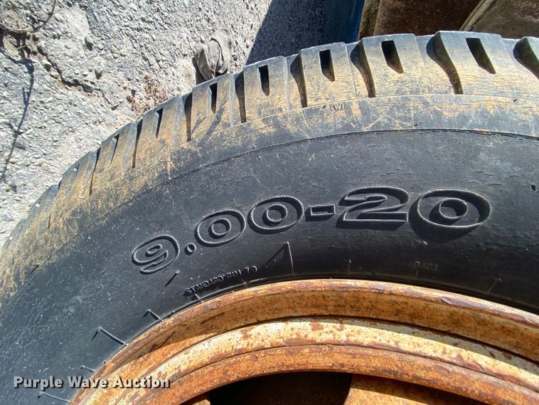 image for item DM2783 1984 Chevrolet C70  bucket truck