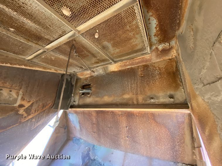 image for item DM2786 1986 GMC TopKick C7000  street sweeper truck