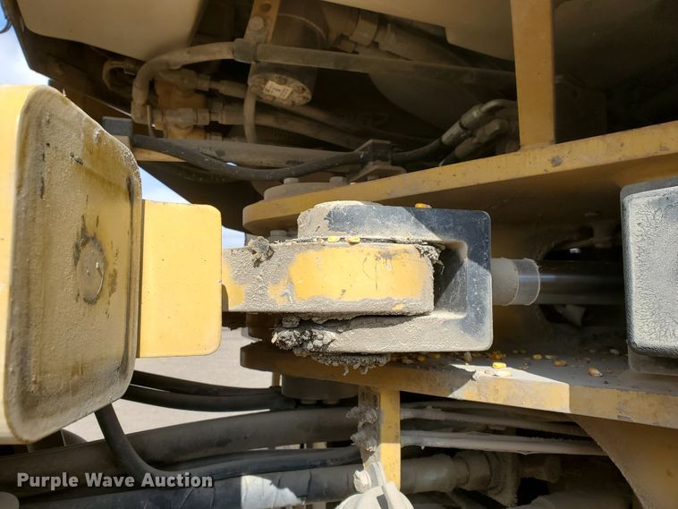 image for item EY9606 2011 Caterpillar 930H  high lift wheel loader