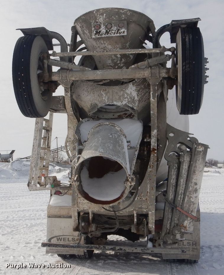 image for item FA9480 1997 Mack RD600  ready mix truck