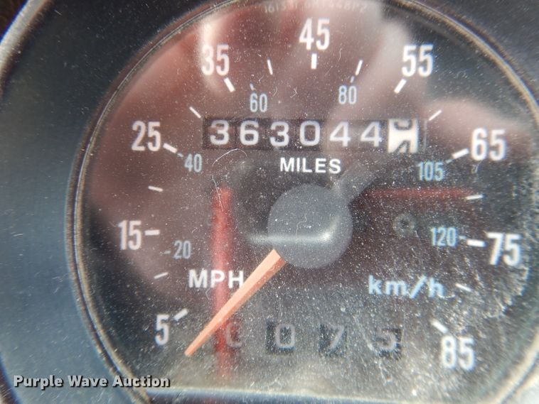 image for item FA9480 1997 Mack RD600  ready mix truck