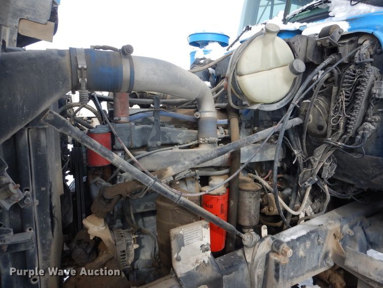 image for item FA9480 1997 Mack RD600  ready mix truck