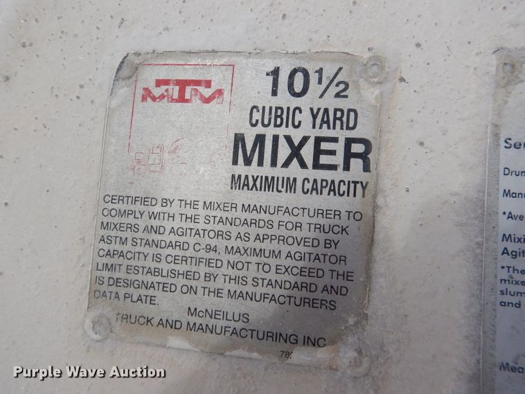 image for item FA9480 1997 Mack RD600  ready mix truck