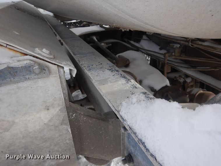 image for item FA9480 1997 Mack RD600  ready mix truck