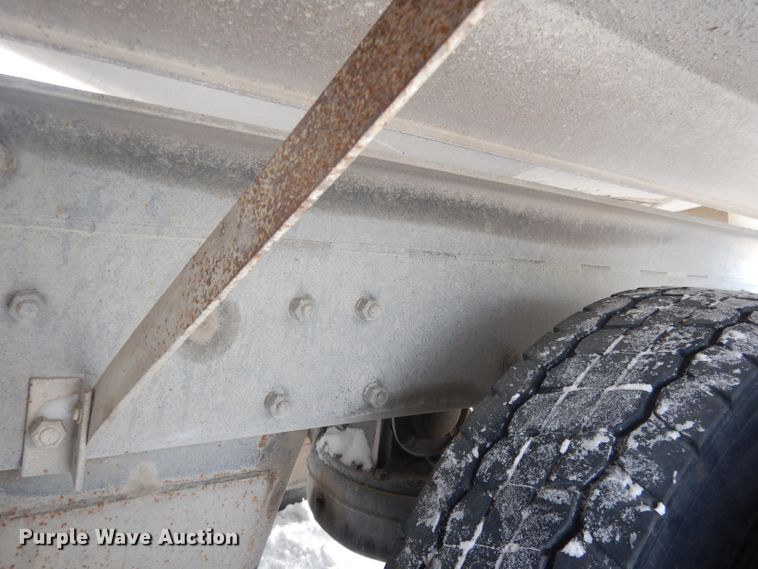 image for item FA9480 1997 Mack RD600  ready mix truck